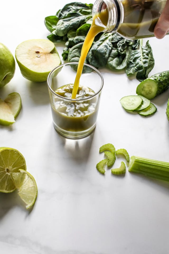 tips membuat detox juice untuk pola makan yang baik, detox juice, cara membuat detox juice, minum jus, jus sehat