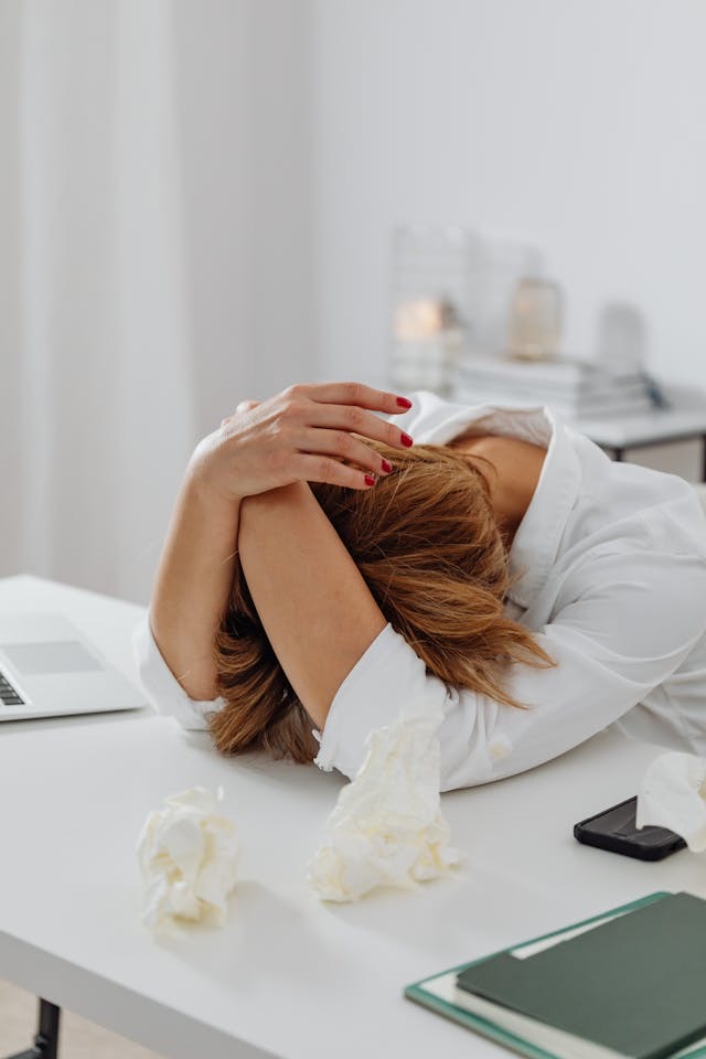 pentingnya work life balance, work life balance, stres, gangguan tidur, kerja, kecemasan, depresi