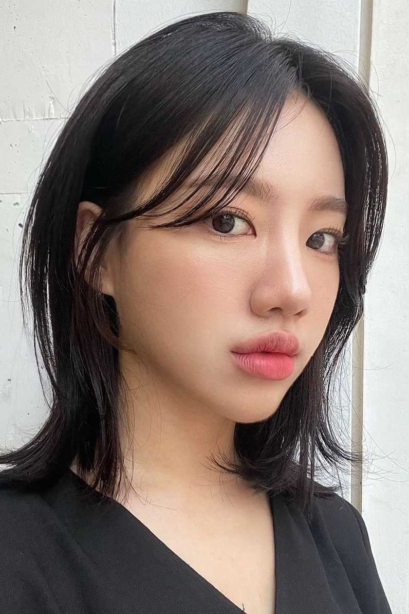 Intip Tren Dan Tutorial Potong Model Poni Samping Ala Korea