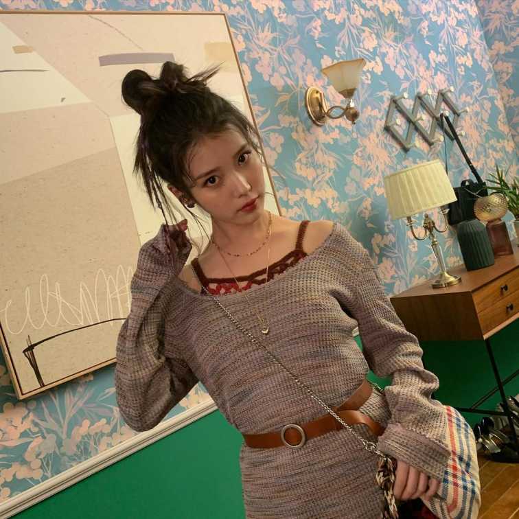 Pilihan Model Rambut Top Knot Ala Korea Untuk Inspirasi, Berbagai Pilihan Rambut Model Top Knot Untuk Dijadikan Inspirasi