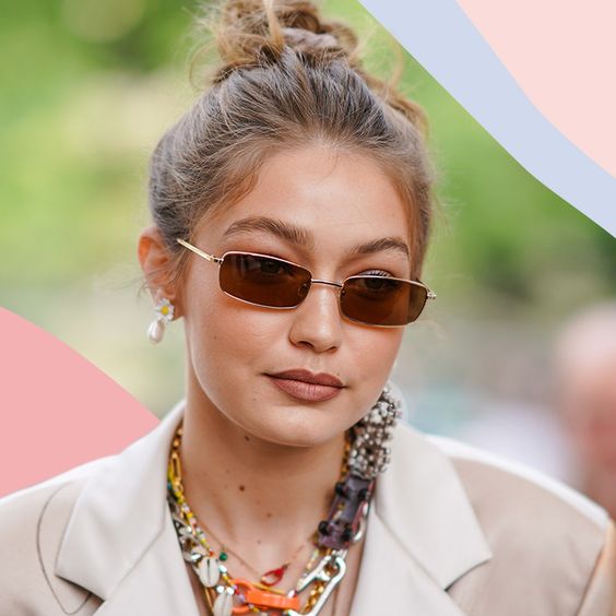 5 Gaya Ikat Rambut Yang Cocok Untuk Ke Kantor