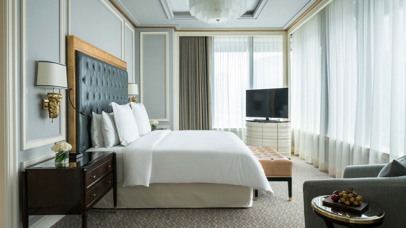 Four season hotel. Promo four season hotel. Liburan kenaikan kelas. Promo hotel.
