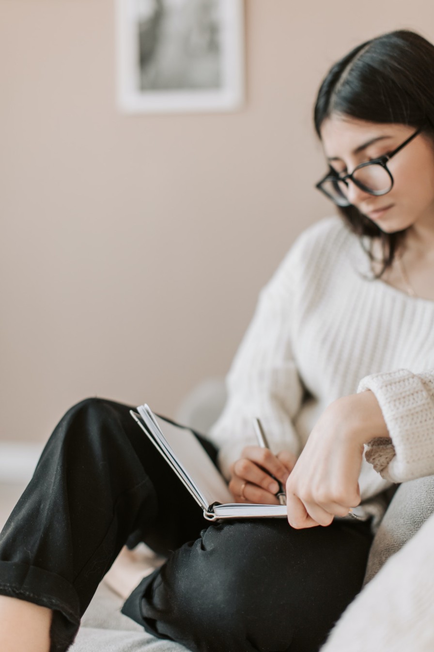 tips journaling bagi pemula, journaling, me time, mental health, kesehatan mental