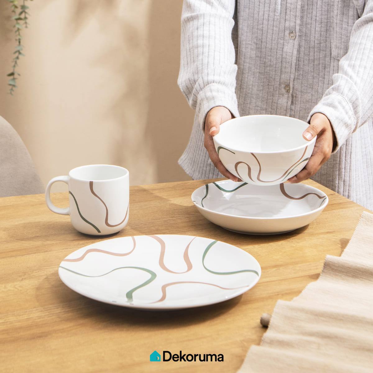 LANI Diningware. Set alat makan. Dekoruma. Dekoruma Ramadan Collection.