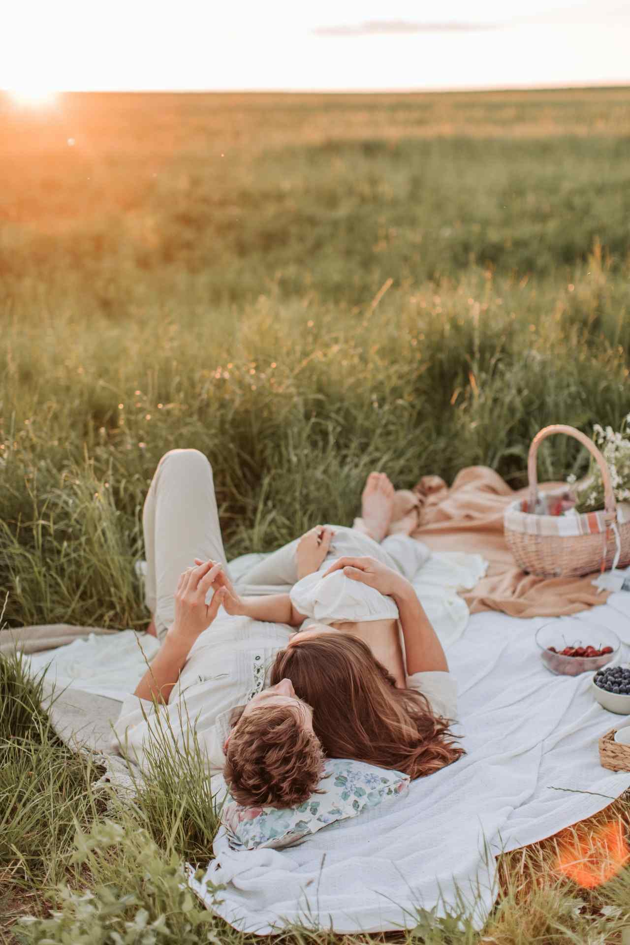 tanda wanita Libra jatuh cinta