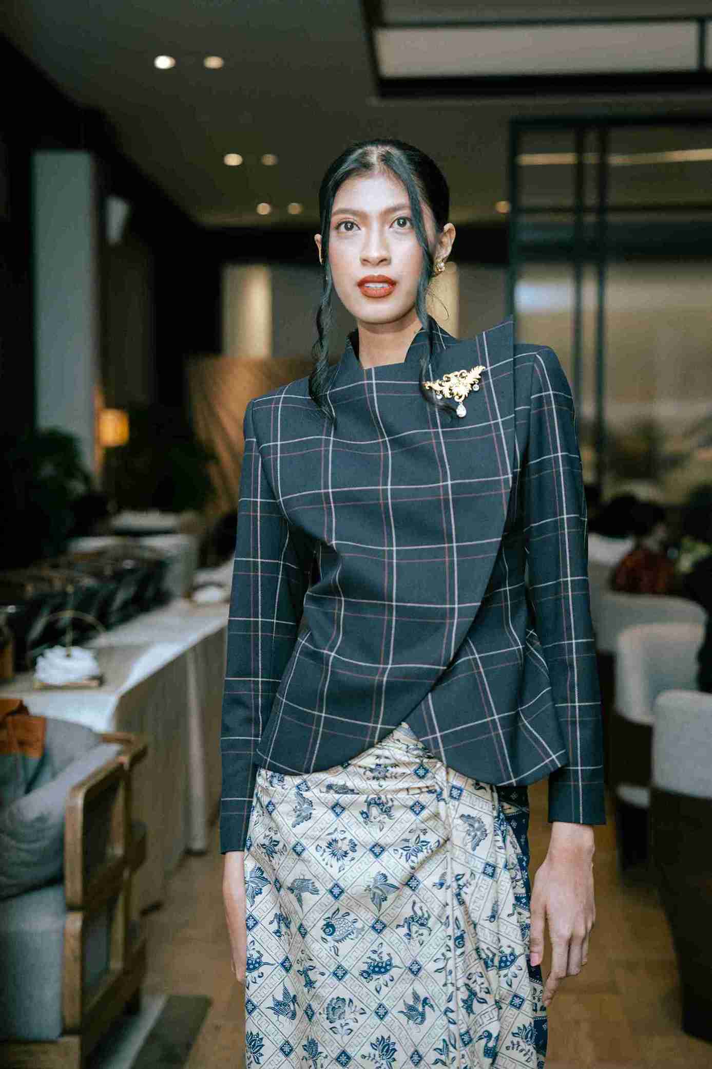 Wilsen Willim, Hari Kartini, Kebaya, Budaya Indonesia, Kain, Wanita Era Modern