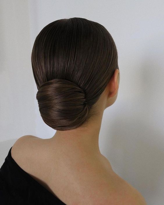 Simpel dan Cantik, 5 Gaya Rambut ke Pesta Pernikahan