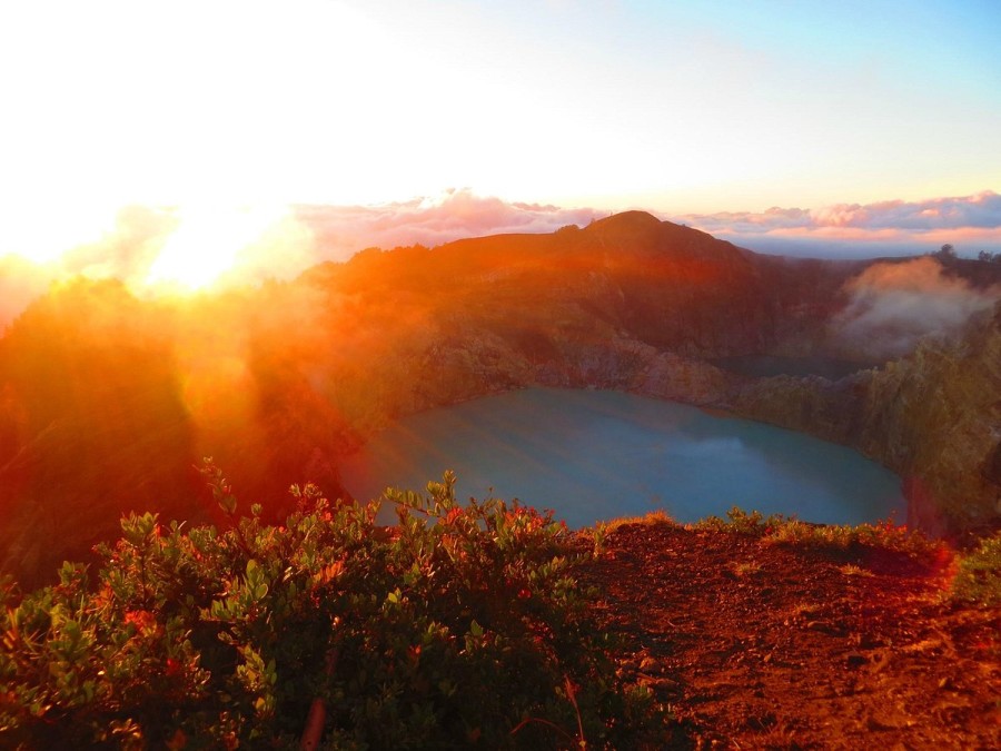 destinasi wisata nusa tenggara