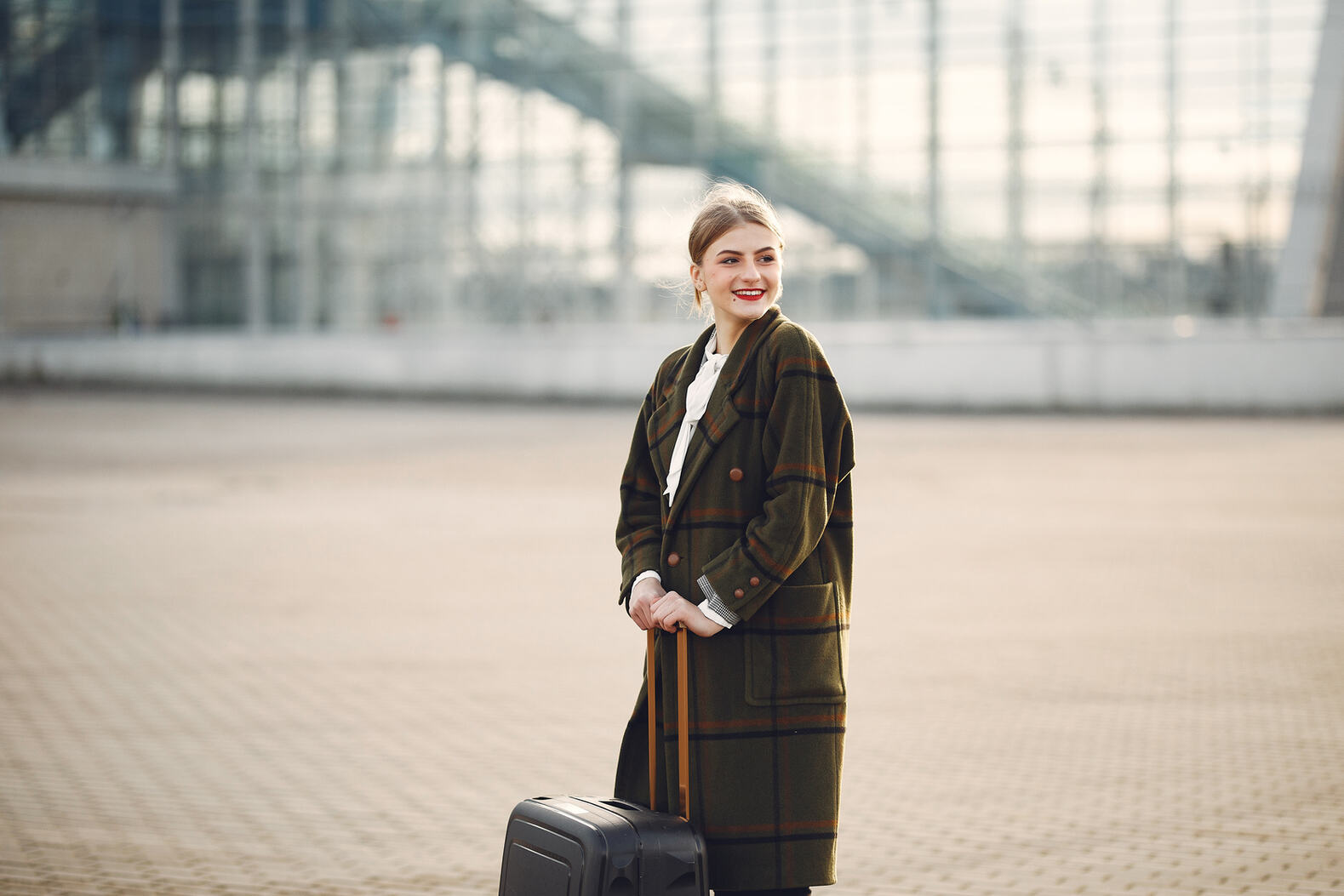Ini Dia 5 Tips yang Perlu Kamu Siapkan Untuk Solo Traveling