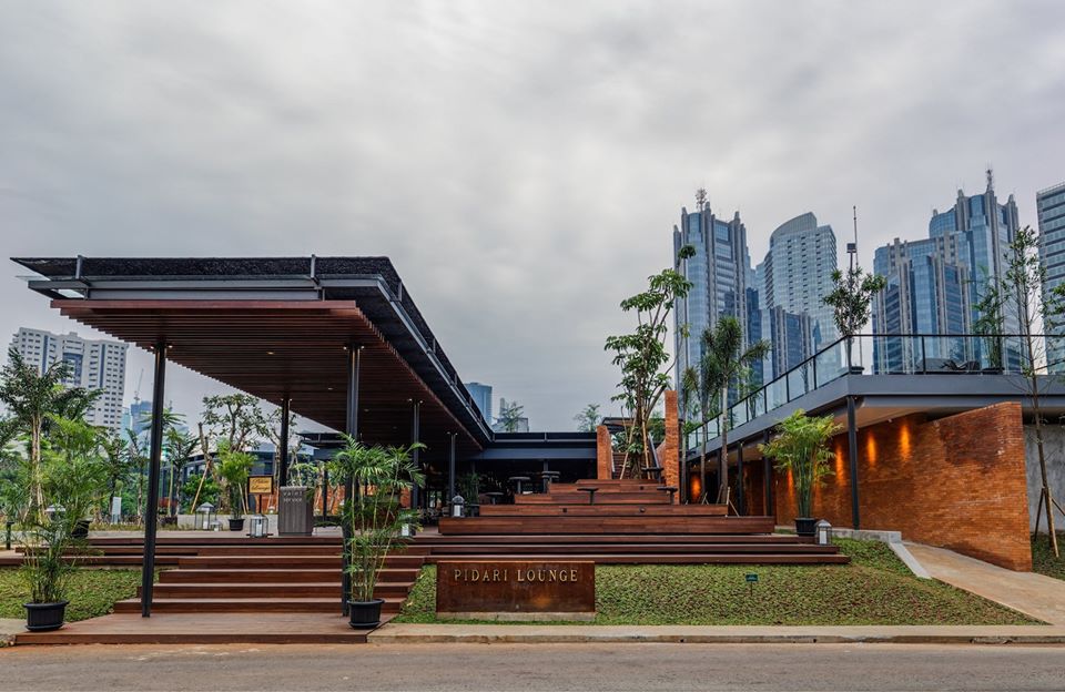 Pidari Lounge Plataran Outdoor Restaurant Jakarta