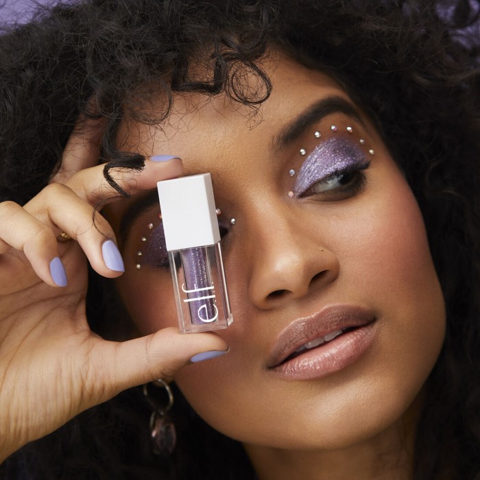 Taylor Swift, Lavender Haze, Midnights Album, Taylor Swift's makeup looks, makeup look
