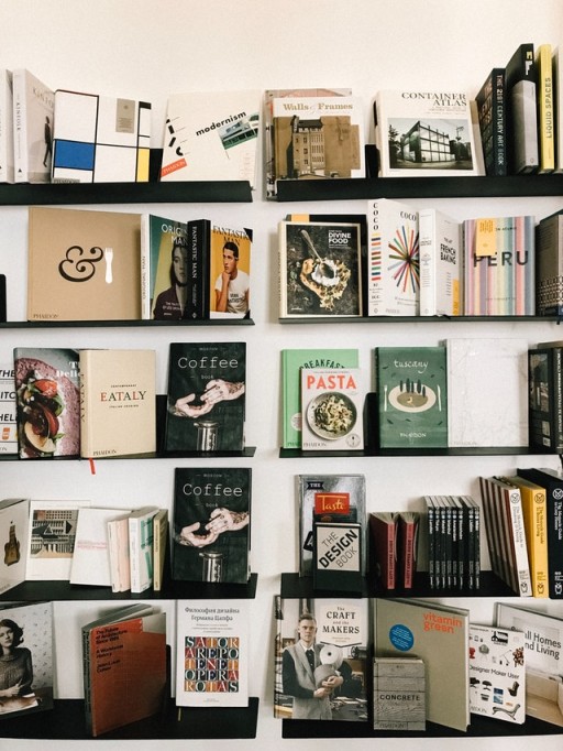 alasan kamu harus membaca buku