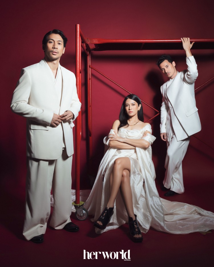 ratu adil, vidio, dian sastrowardoyo, nino fernandez, andri mashadi, hana malasan, keluarga, drama, serial