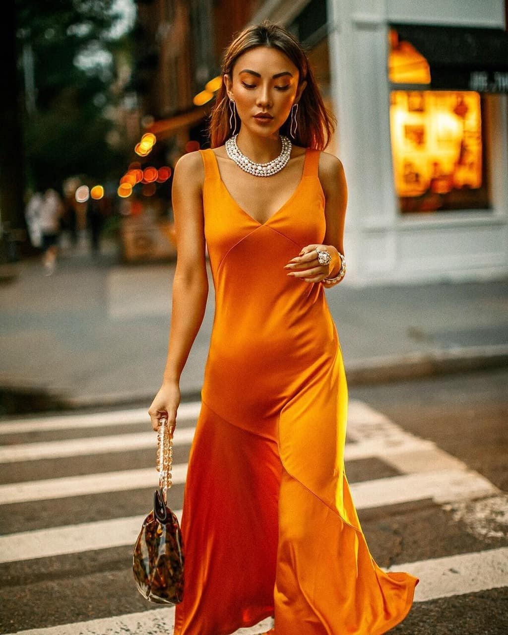 Rekomendasi Dress untuk Valentine 