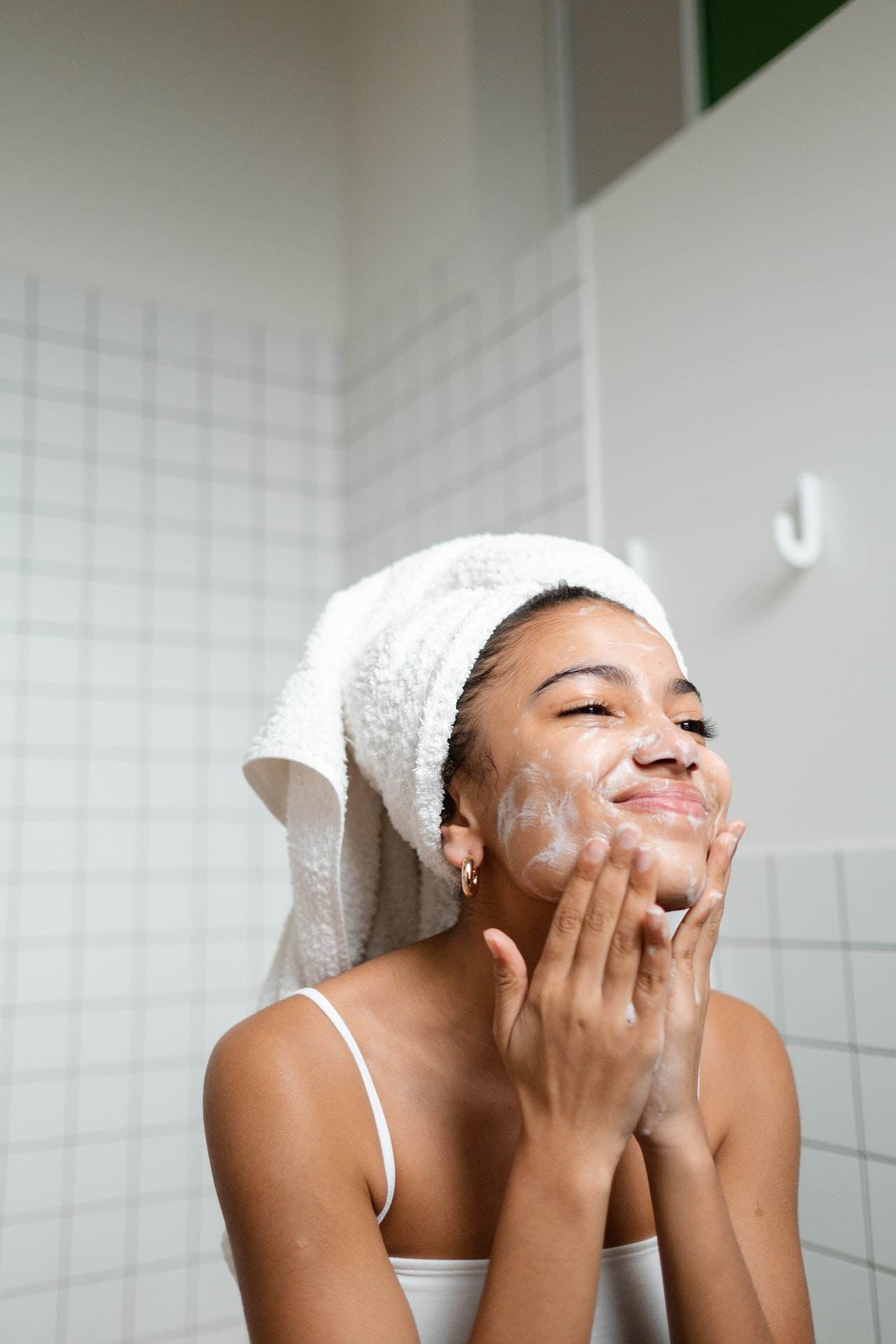Produk Skincare Wajib Sebelum Berolahraga