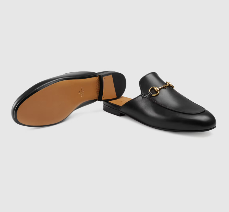 Sepatu sandal wanita kekinian