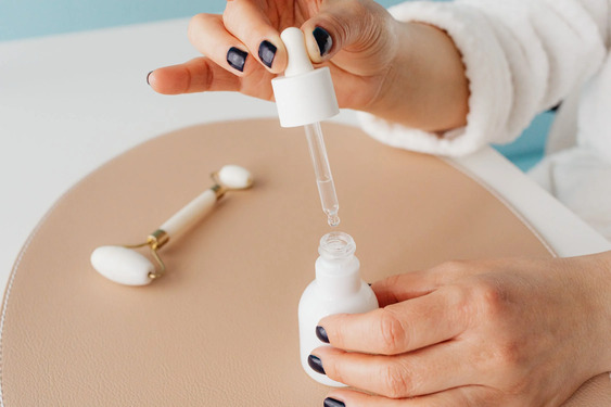 Kenali Urutan Skincare Malam yang Benar