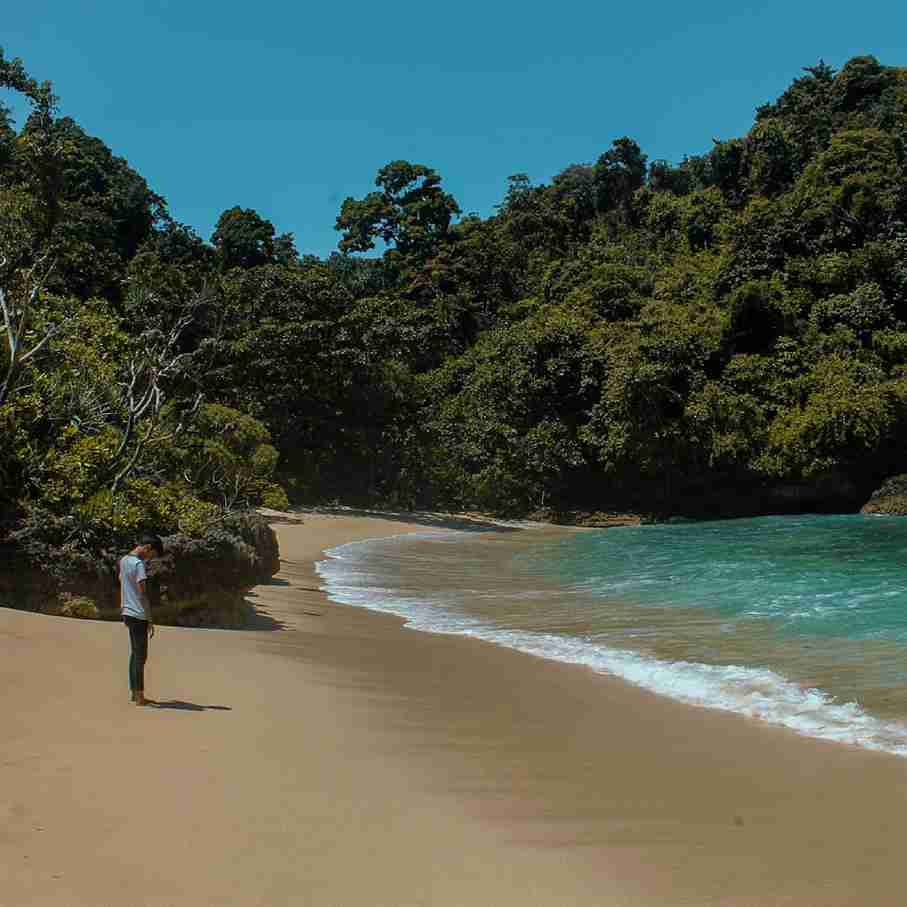 silent tourism 