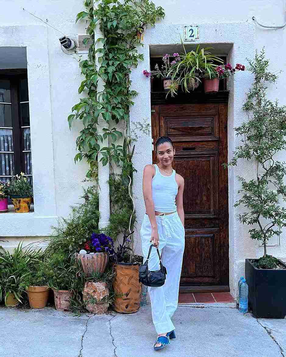 Olivia Dean, Inspirasi Busana Penyanyi