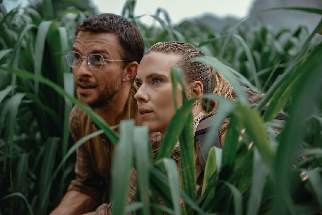 Jurassic World Rebirth, Jonathan Bailey, Scarlett Johansson 