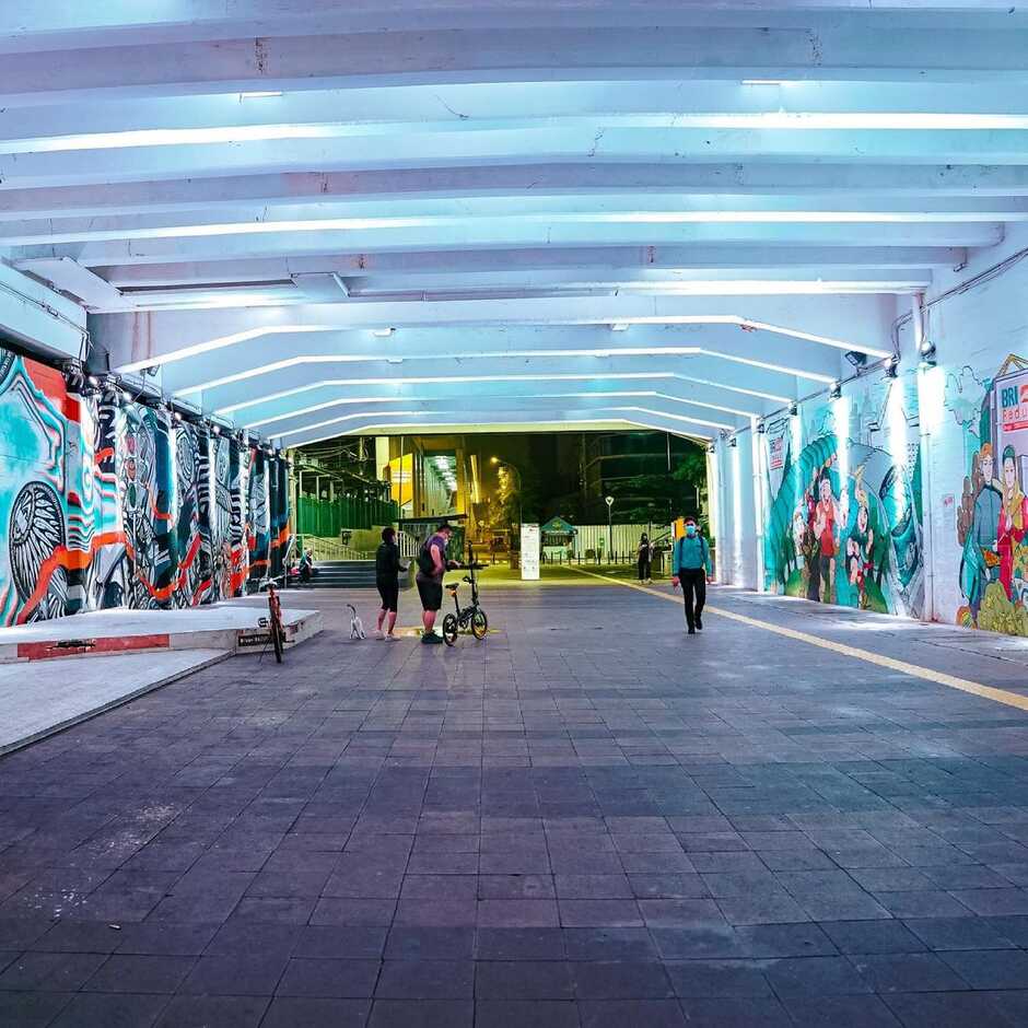 foto, fotografi, instagram, spot foto, fasilitas umum, busway, mrt, taman, tebet eco park, jakarta, dukuh atas, selfie, aesthetic