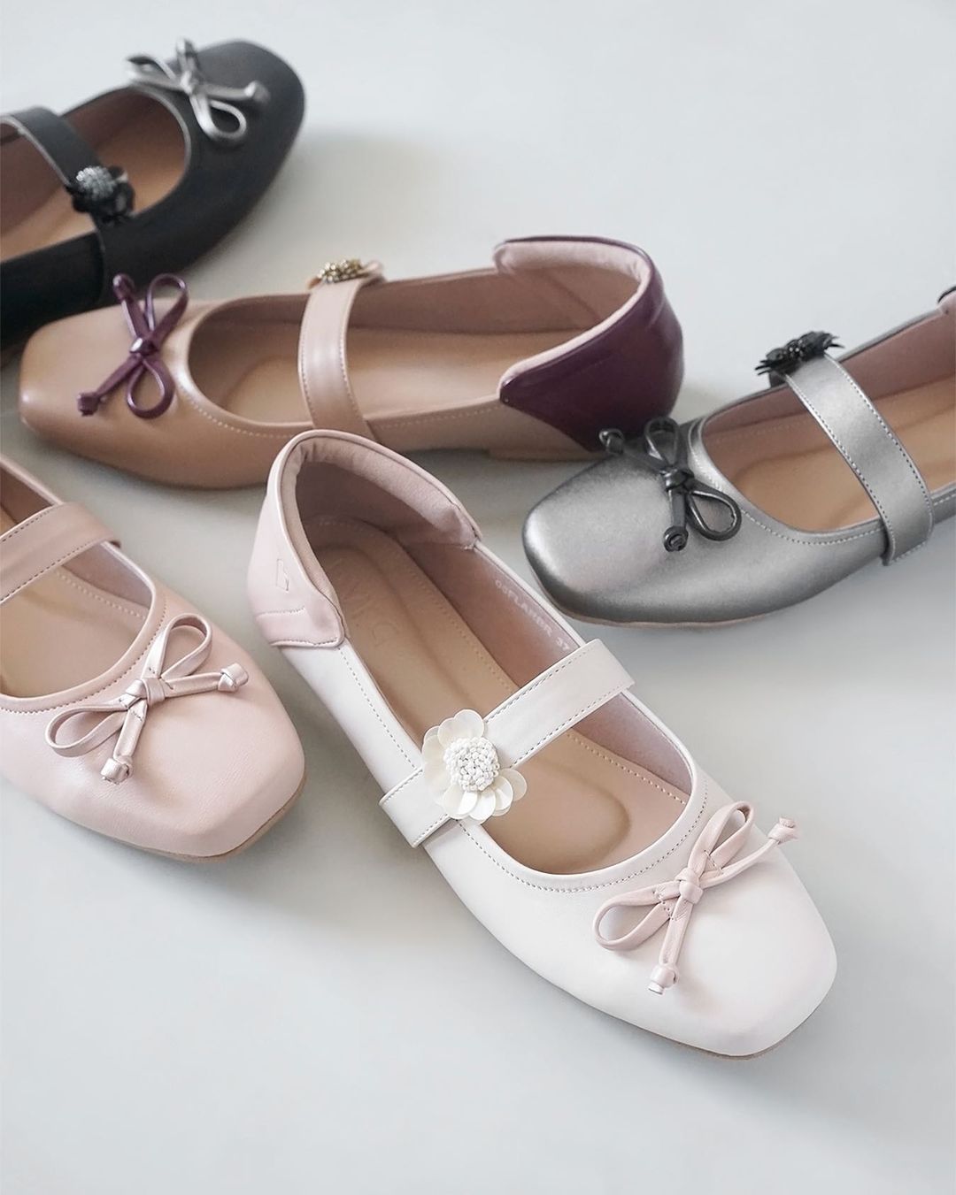 (Pvra - Ara Vegan Flat Shoes. Foto: Dok. Your Sole Sister/Instagram)