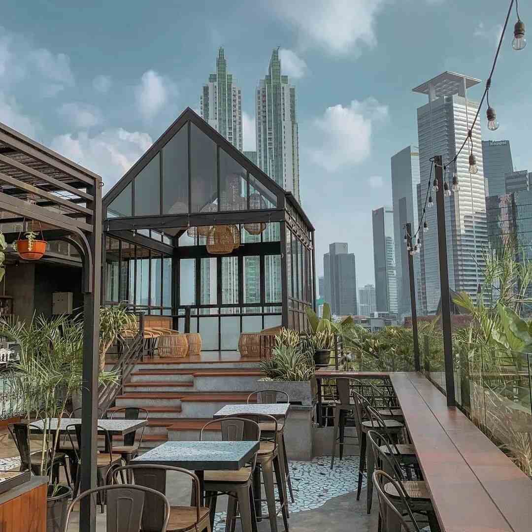rooftop bar, cafe, club, party, restoran, jakarta, nongkrong, dugem, minum, makan, lounge