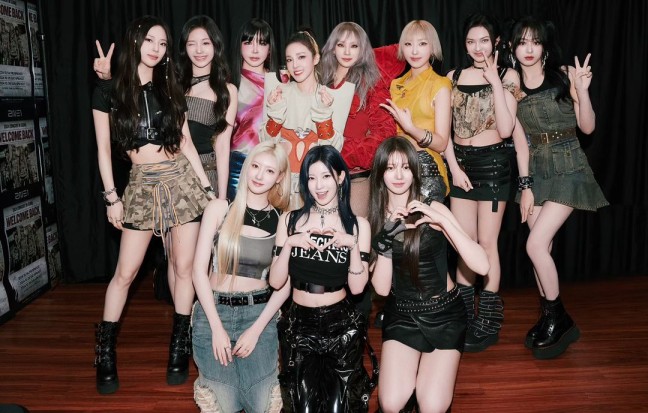 2NE1, Dara, CL, Park Bom, Minzy, I Don’t Care, Lonely, I Am the Best, Clap, Olympic Hall, Seoul, IU, NewJeans, IVE, TWICE, BABYMONSTER, aespa, Stray Kids, (G)I-DLE, KISS OF LIFE, BOYNEXTDOOR, Zico, TREASURE, G-Dragon BIGBANG, Pharell Williams