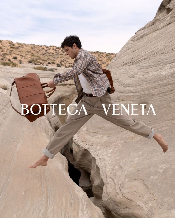 Penampilan Jacob Elordi di kampanye terbaru Bottega Veneta