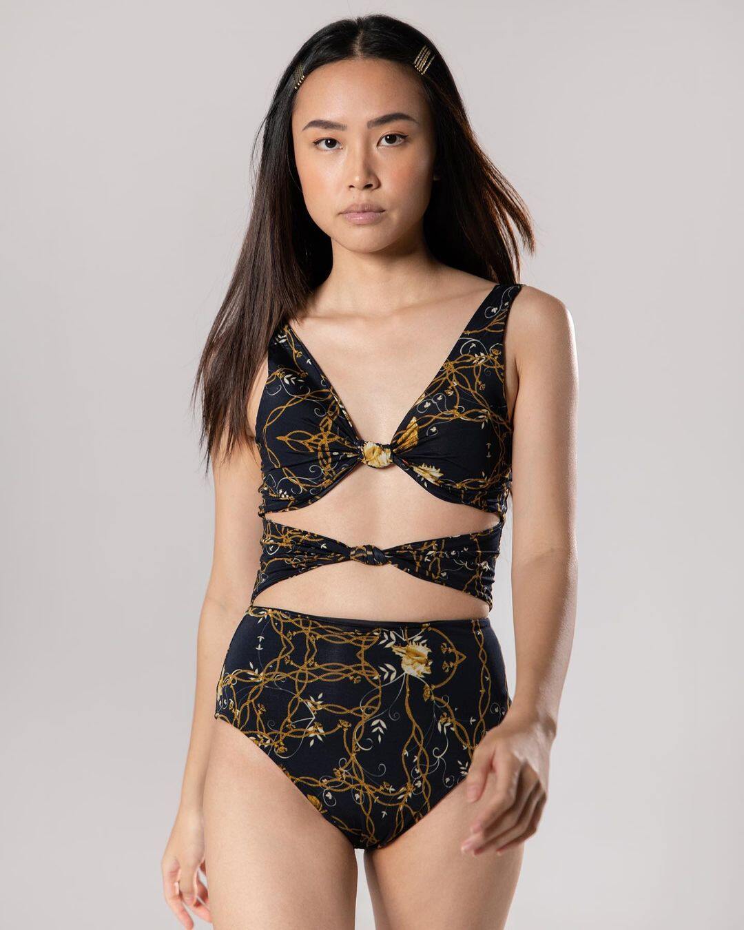5 Merek Lokal ini Sediakan Koleksi Swimwear yang Cantik!