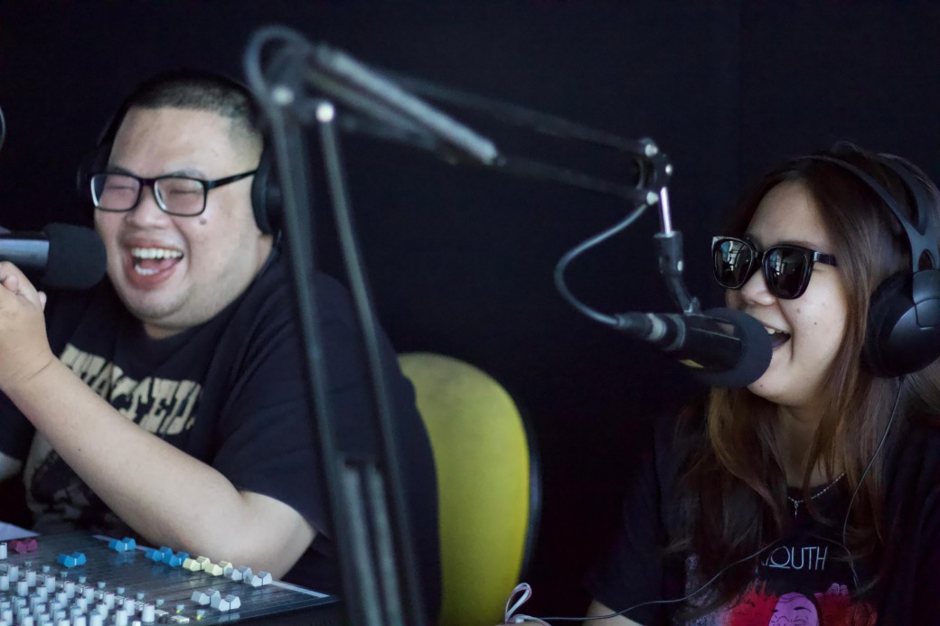 trax fm, iswara, transformasi, digital, mra media, radio