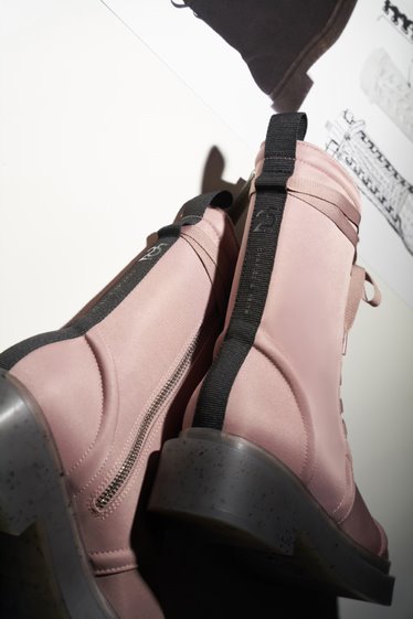 CHARLES & KEITH, Rilis Koleksi Limited Edition Di Usia Ke-25
