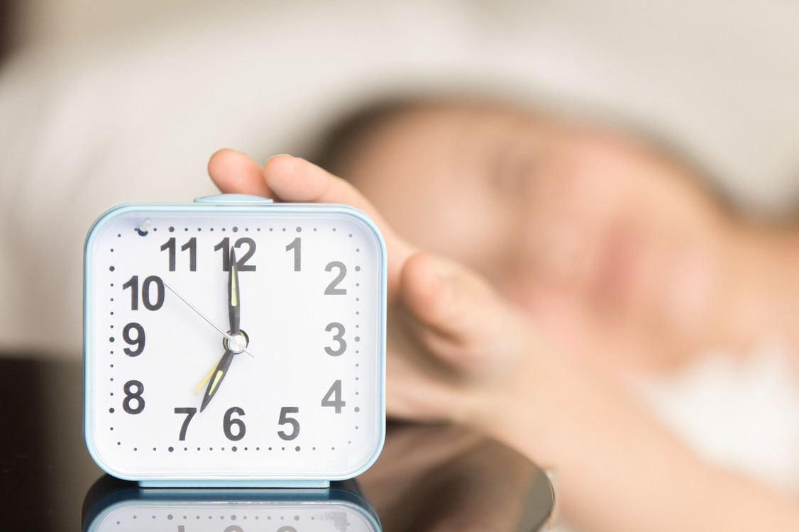 5 Kebiasaan yang Buat Kamu Bangun Lebih Pagi, Anti Kesiangan