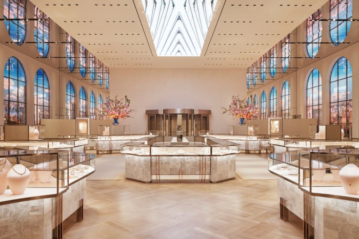 tiffany & co. resmi buka the landmark new york