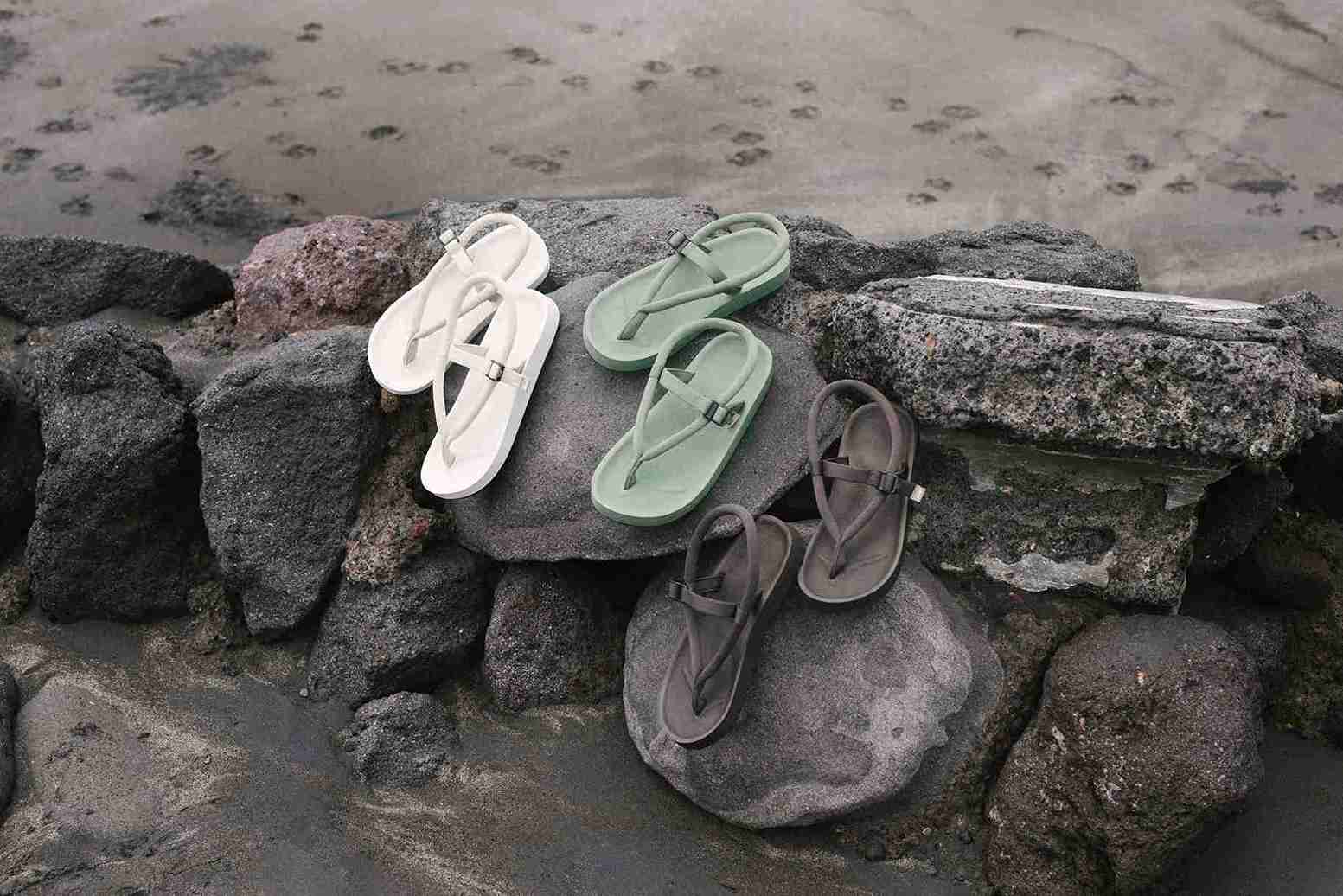 Gahalu Wakatobi, sandal, sandal gunung, sandal trekking, traveling alam