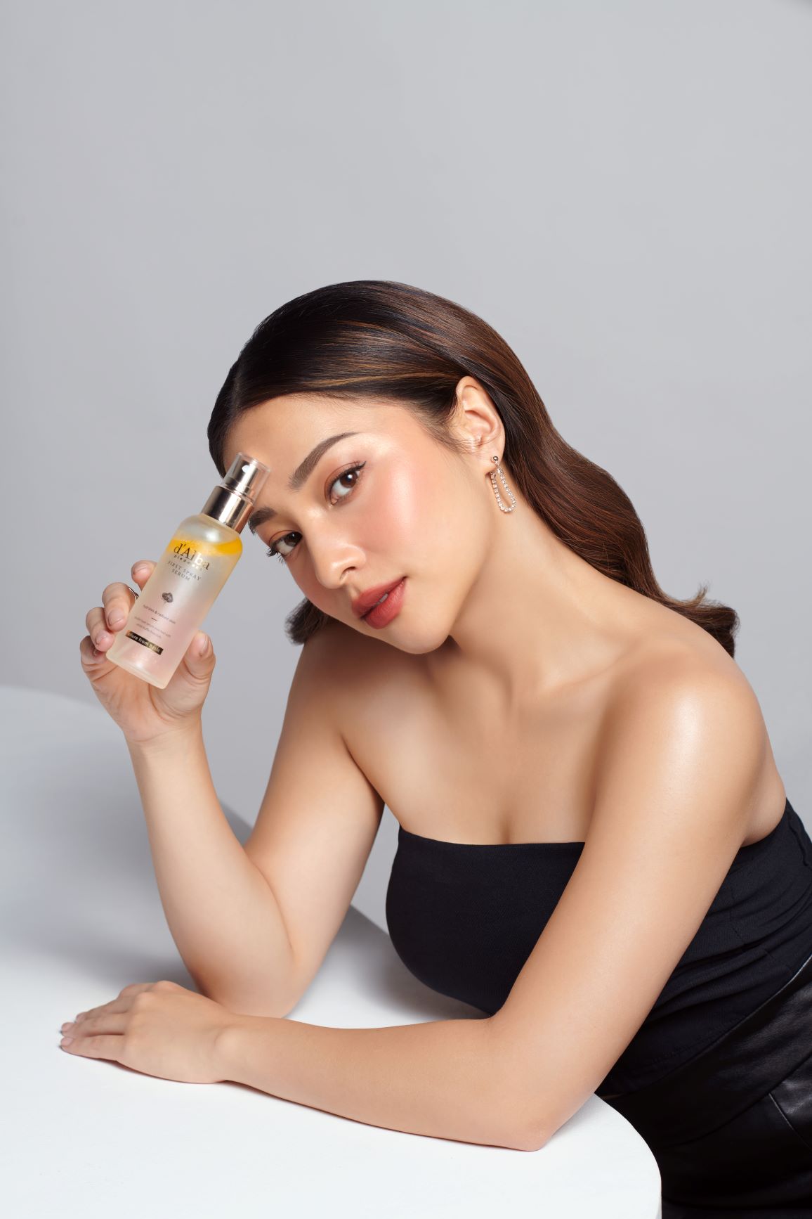 nikita willy, d'alba