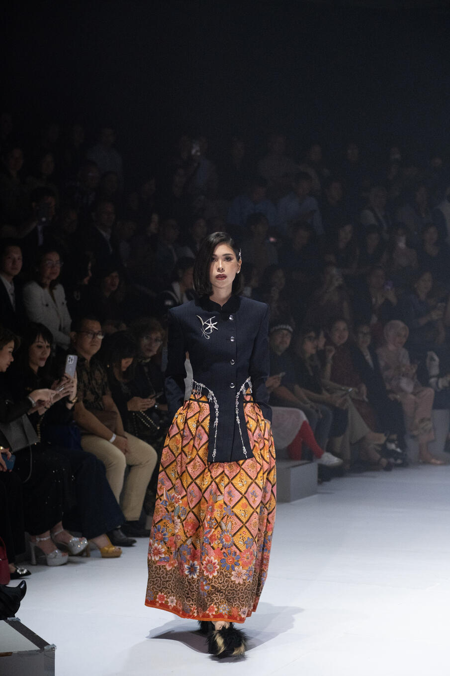 Wilsen Willim x Batik Keris Sajikan Koleksi Batik Memukau!