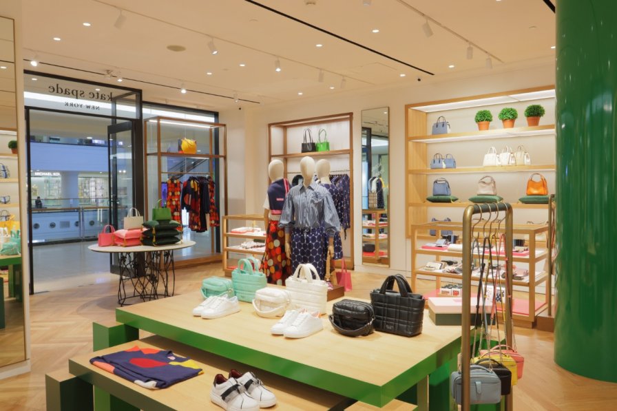 Store terbaru Kate Sade New York di Plaza Indonesia LT.2 