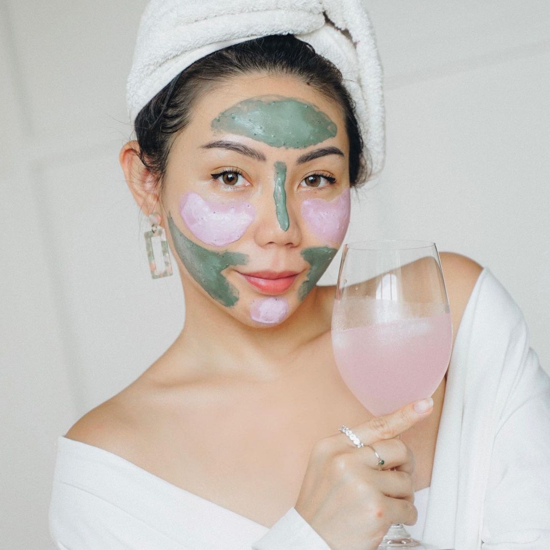 7 Tips Gaya Foto Selfie Ala Selebgram Yang Wajib Kamu Coba