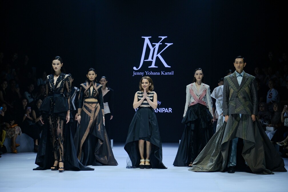 BURGO Indonesia Membawa Visi Ekat? di PIFW 2024