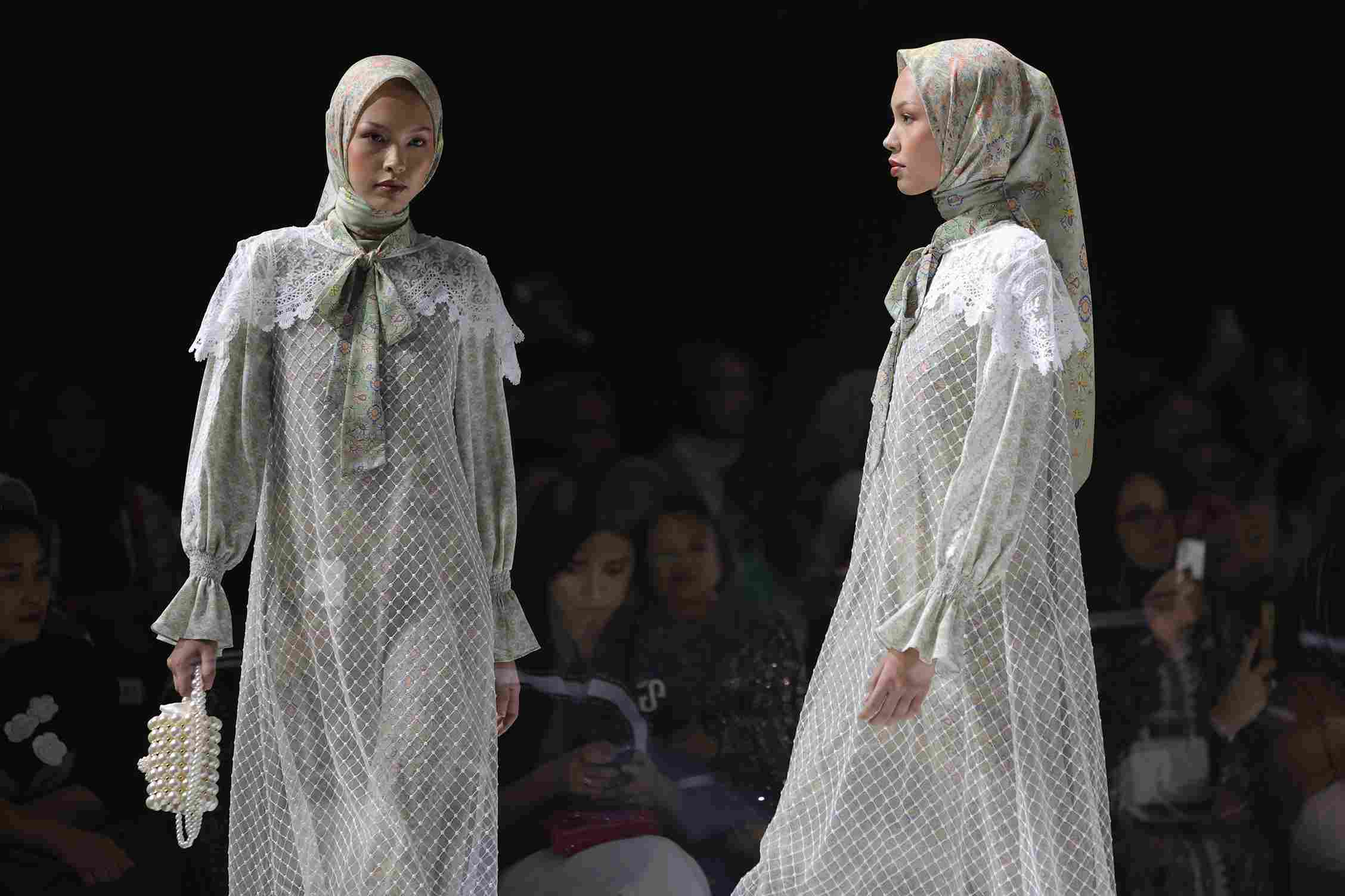 Garis Poetih 2025
