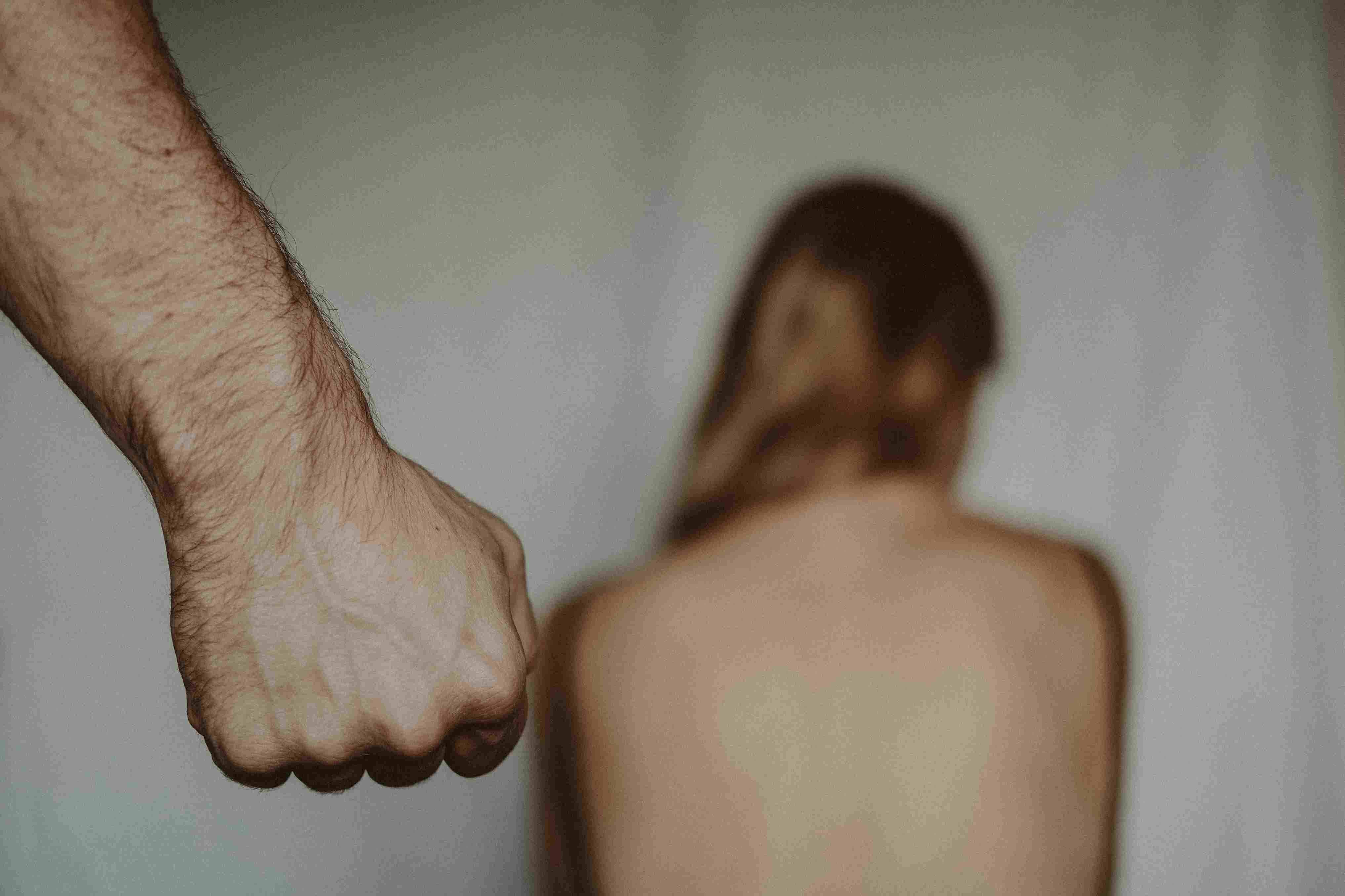 Remedi Indonesia. Isu kekerasan seksual. Penanganan korban kekerasan seksual. Kesehatan mental.