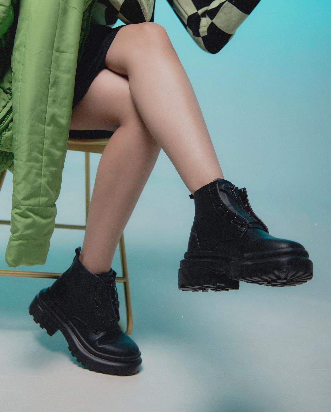 Naomi Boots Black. Adorable Project. Sepatu wanita. Sepatu hitam. Local brand. Brand lokal.