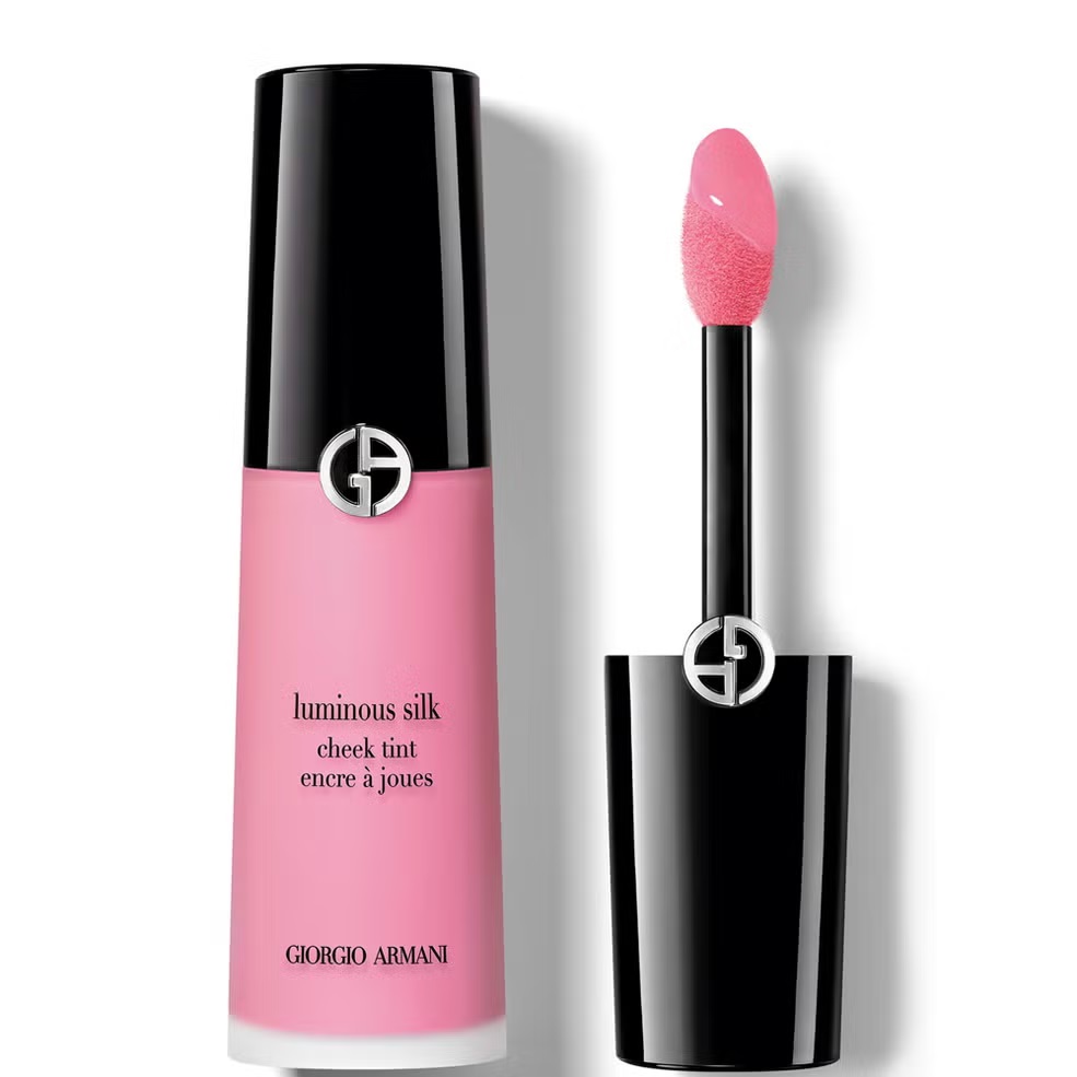 Rekomendasi High-End Liquid Blush yang Tahan Lama