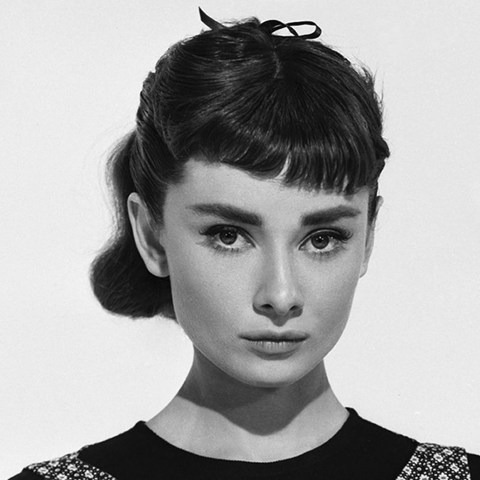 Gaya Jang Wonyoung terinspirasi dari Audrey Hepburn