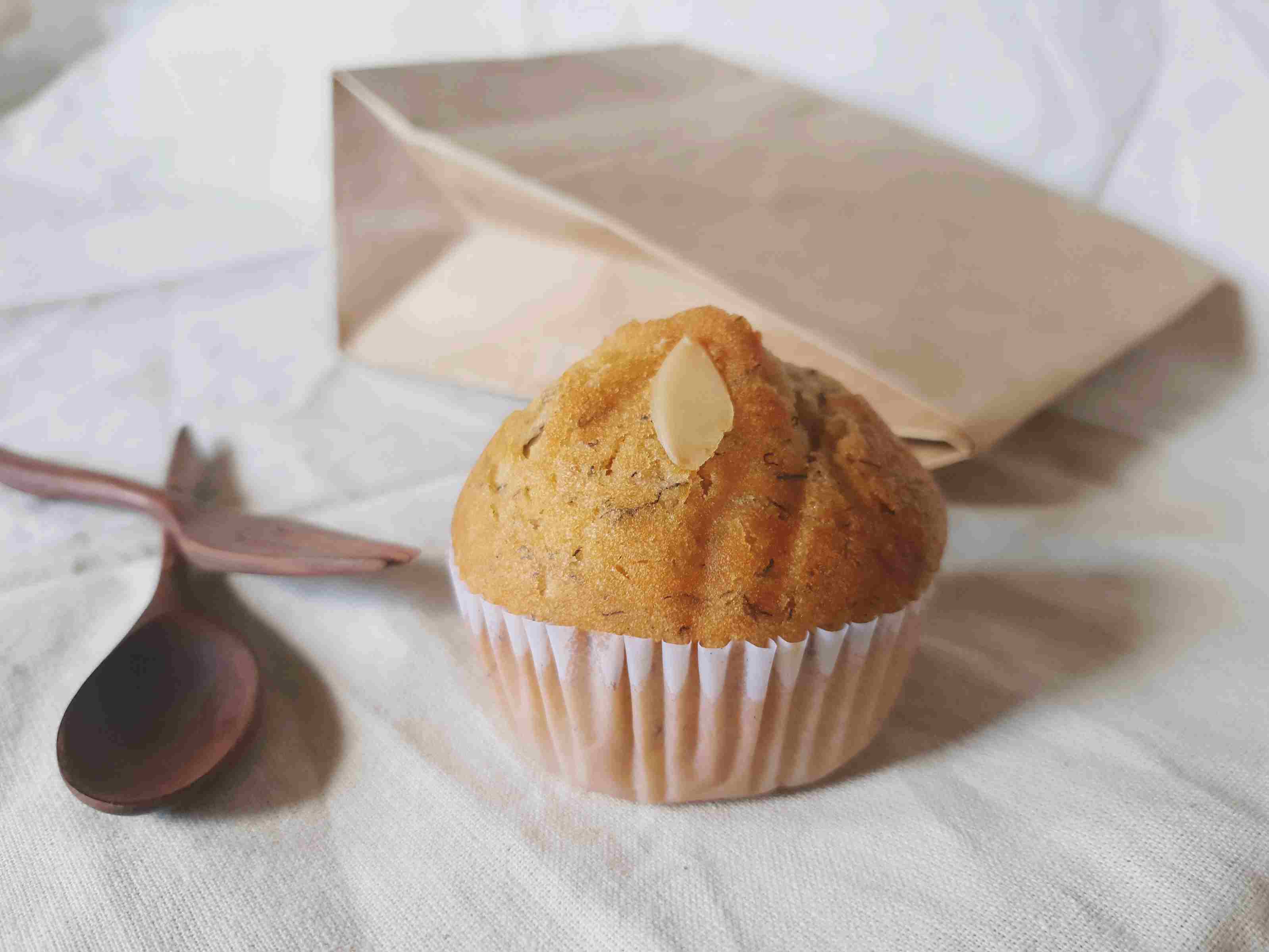 Banana muffin. Roti pisang. Resep roti pisang. Banana bread.