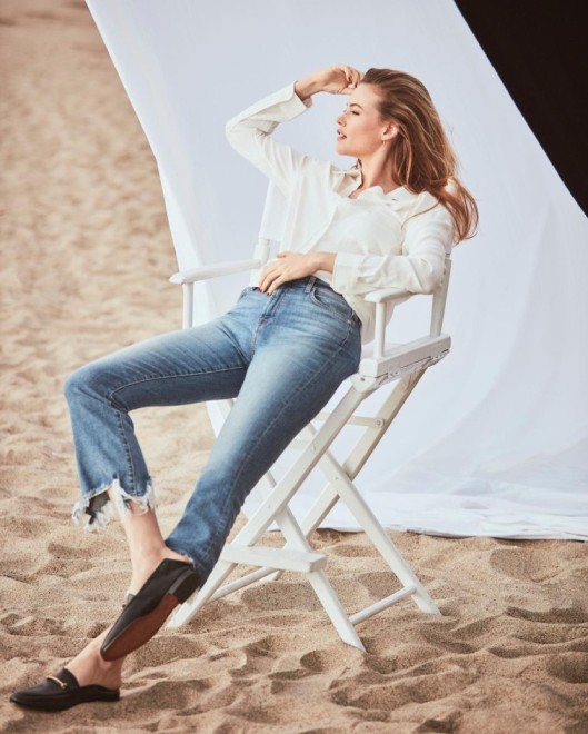 3 Inspirasi Outfit Casual Ala Behati Prinsloo