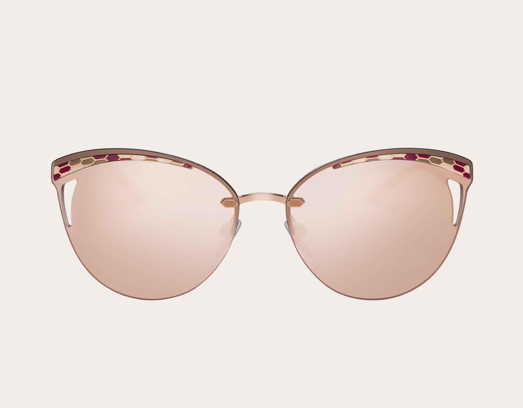 10 Sunglasses Terkini Buat Masuk Daftar Hadiah Natal 10 Sunglasses Terkini Buat Masuk Daftar Hadiah Natal