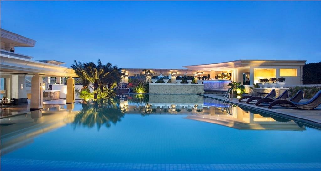 honeymoon, bulan madu, menikah, Bandung, Lembang, romantis, hotel, resort, cinta, wisata, healing