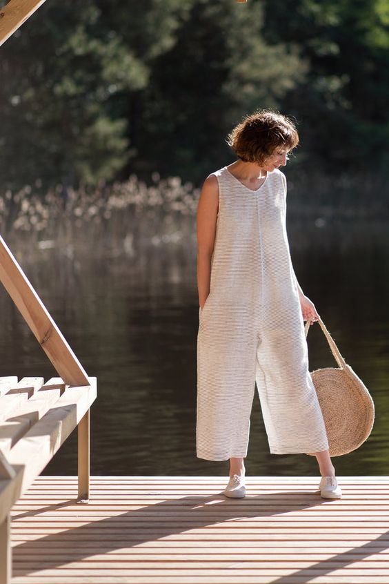 (Jumpsuit model wide leg. Foto: Dok. Etsy/Pinterest)